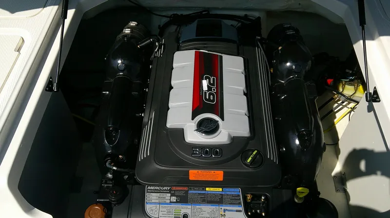 Slide: The Image of Chaparral 23 SSi 2022 - 8