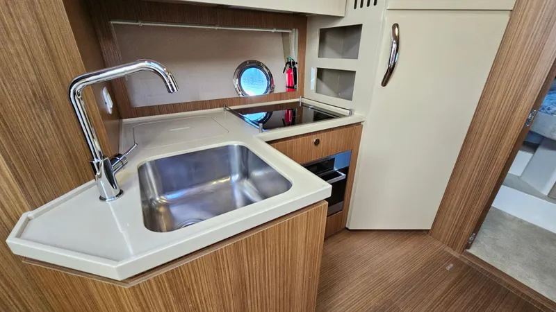 Slide: The Image of Azimut Atlantis 50 2015 - 52