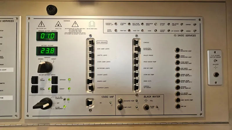 Slide: The Image of Azimut Atlantis 50 2015 - 57