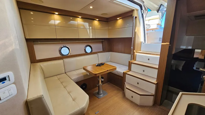 Slide: The Image of Azimut Atlantis 50 2015 - 59