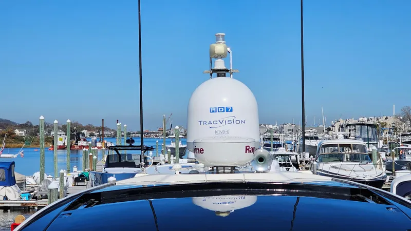 Slide: The Image of Azimut Atlantis 50 2015 - 66