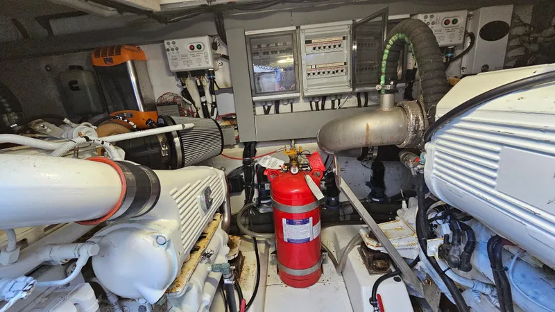 Slide: The Image of Azimut Atlantis 50 2015 - 69