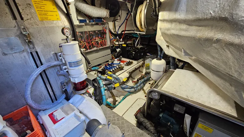 Slide: The Image of Azimut Atlantis 50 2015 - 71