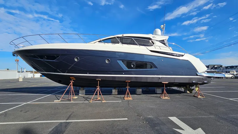 Slide: The Image of Azimut Atlantis 50 2015 - 83