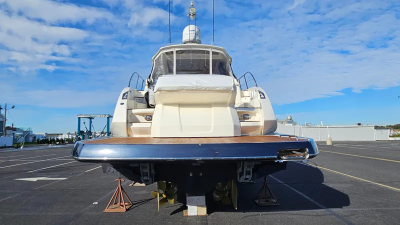 Slide: The Image of Azimut Atlantis 50 2015 - 86