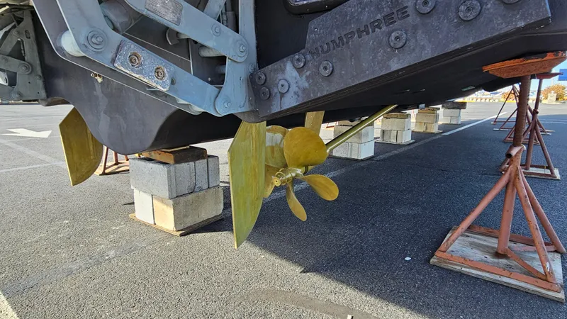 Slide: The Image of Azimut Atlantis 50 2015 - 89