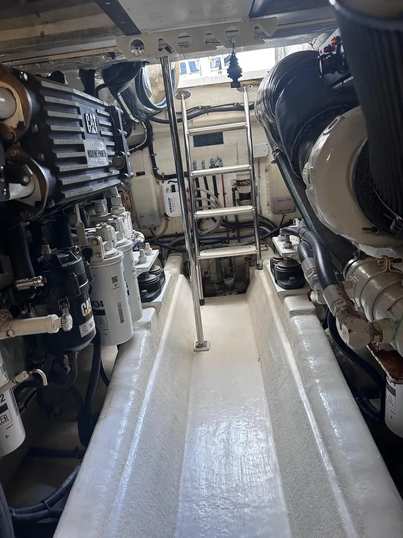 Slide: The Image of Riviera 51 Down Under - Engine Room - 19