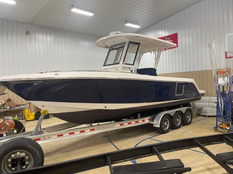 Slide: The Image of Robalo R272 Center Console 2020 - 2
