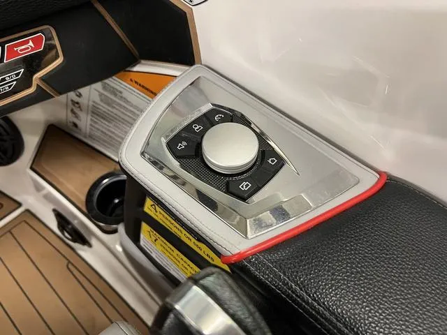 Slide: The Image of Nautique Super Air Nautique GS24 2021 - 24