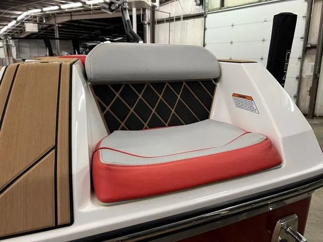 Slide: The Image of Nautique Super Air Nautique GS24 2021 - 9