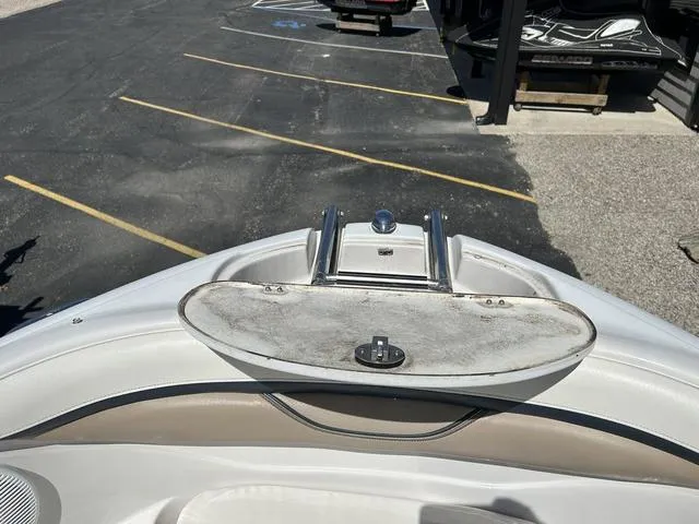 Slide: The Image of Four Winns 250 HORIZON I/O 2005 - 14