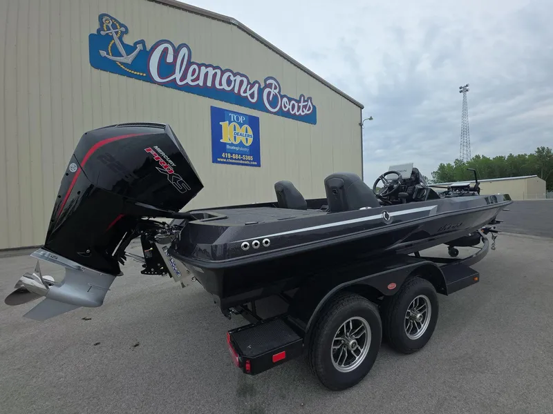 Slide: The Image of 2025 iKon vls20 boat on trailer at Clemons Boats dealership. - 3