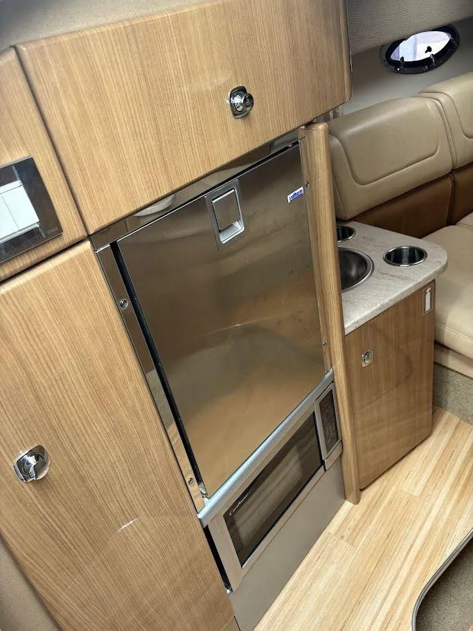 Slide: The Image of 2013 Formula 310 Sun Sport 19 - 19