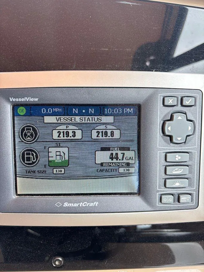 Slide: The Image of 2013 Formula 310 Sun Sport 30 - 30