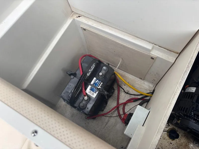 Slide: The Image of 2006 Chaparral 210 SSi 12 - 12