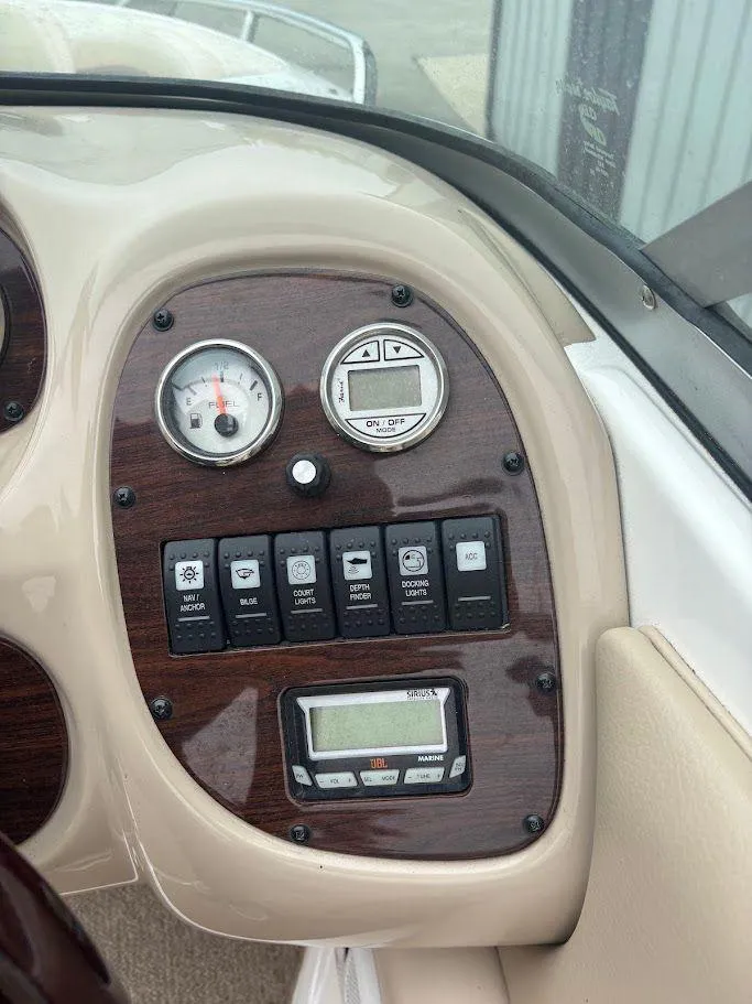 Slide: The Image of 2006 Chaparral 210 SSi 15 - 15