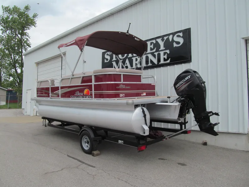 Slide: The Image of 2014 Sun Tracker Party Barge 20 DLX pontoon boat on trailer at Stokey's Marine. - 3
