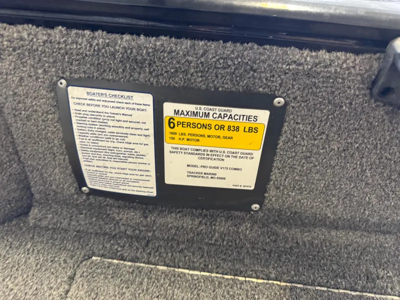 Slide: The Image of Tracker Pro Guide V-175 Combo 2018 - 11