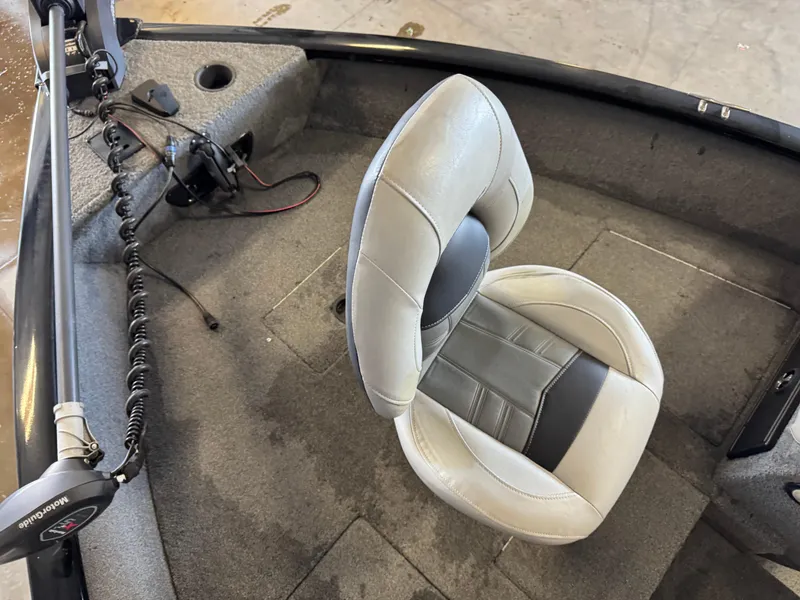 Slide: The Image of Tracker Pro Guide V-175 Combo 2018 - 14