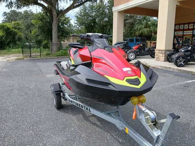 Slide: The Image of Kawasaki Ultra® 310X 2025 - 10