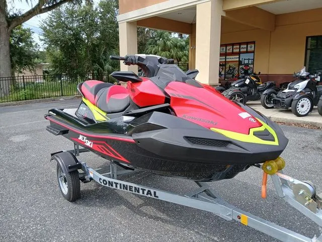 Slide: The Image of Kawasaki Ultra® 310X 2025 - 9