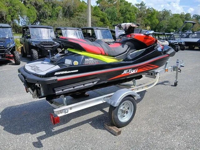 Slide: The Image of Kawasaki Ultra® 310X 2025 - 18