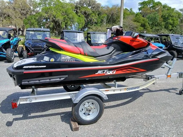 Slide: The Image of Kawasaki Ultra® 310X 2025 - 19