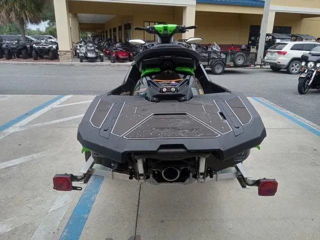 Slide: The Image of Kawasaki Ultra® 310LX-S 2025 - 16