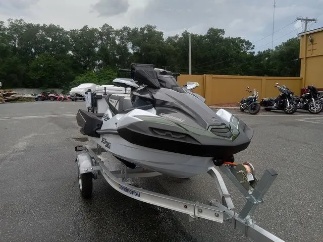 Slide: The Image of Kawasaki Ultra® 160LX-S Angler 2025 - 13