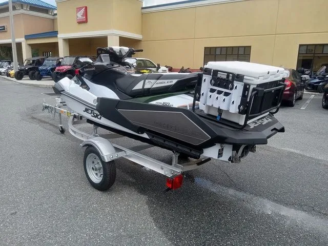 Slide: The Image of Kawasaki Ultra® 160LX-S Angler 2025 - 6