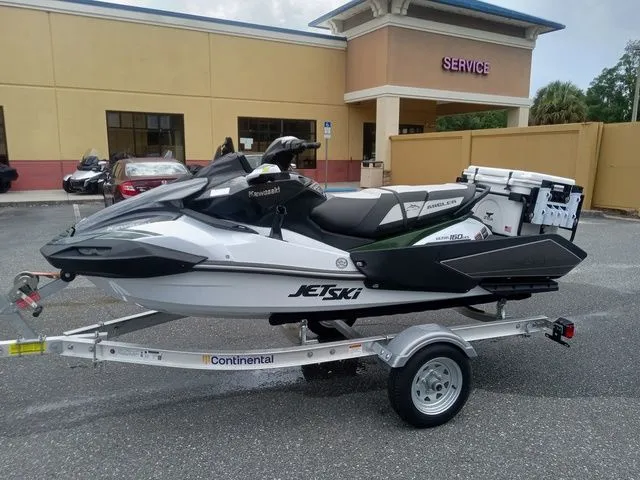 Slide: The Image of Kawasaki Ultra® 160LX-S Angler 2025 - 9