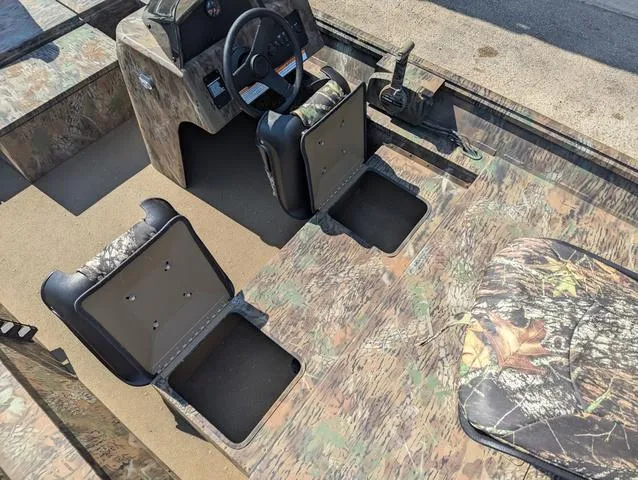 Slide: The Image of G3 Gator Tough 17 SC 2025 - 12