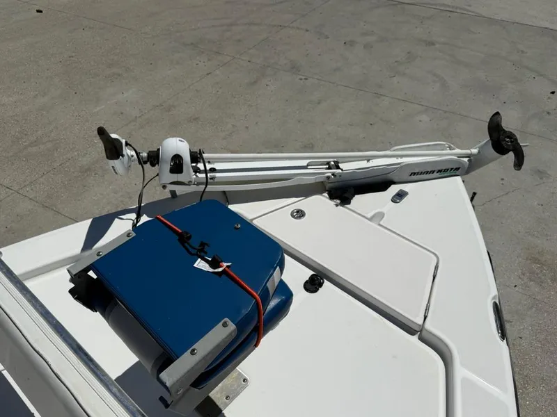 Slide: The Image of Bow of a 2007 Century 2202 BAY boat with trolling motor and equipment. - 11