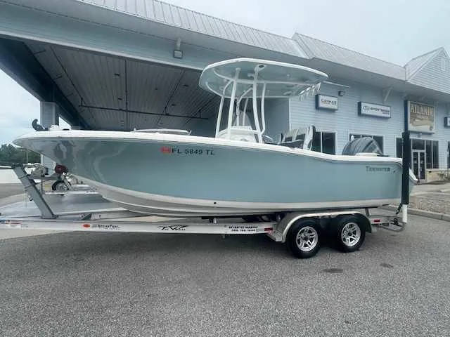 Slide: The Image of NauticStar 2200 Sport 2015 - 30