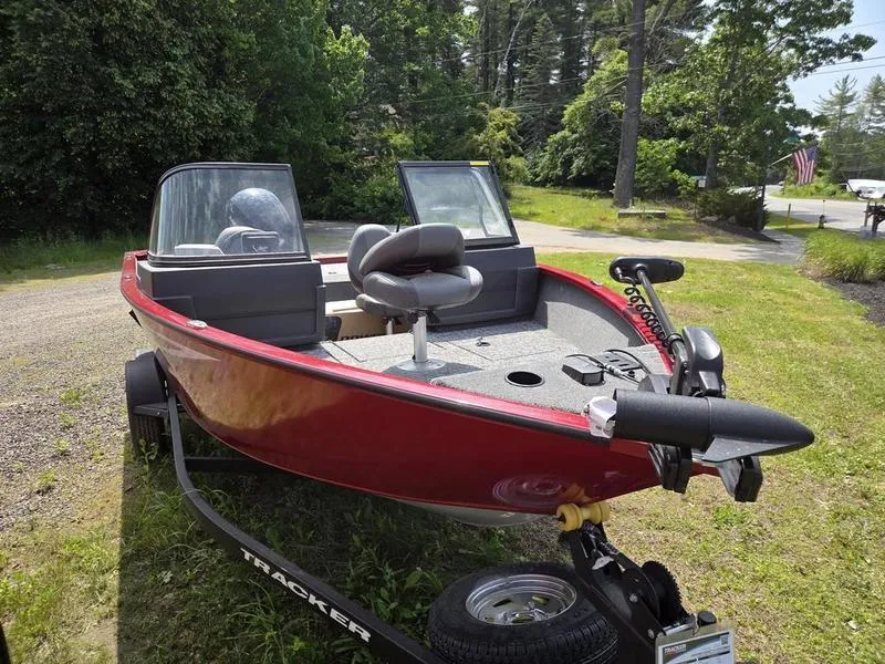 Slide: The Image of Tracker PG V175 CB 2025 - 9