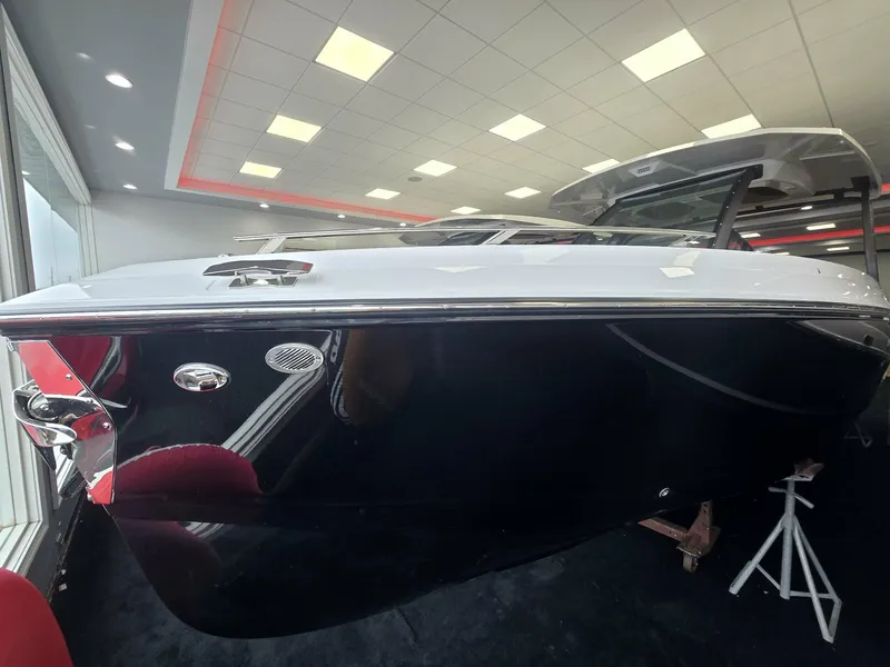 Slide: The Image of Monterey ELITE 30` 2027 - 16