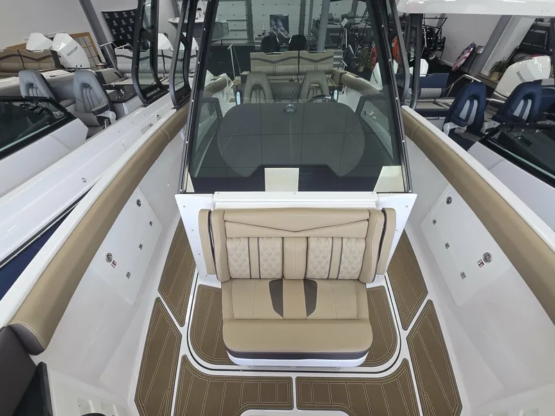 Slide: The Image of Monterey ELITE 30` 2027 - 3