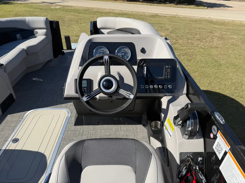 Slide: The Image of 2026 BARLETTA A20UC - Image 17 - 17