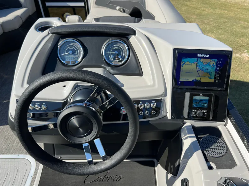 Slide: The Image of 2026 BARLETTA C22UC - Image 21 - 21