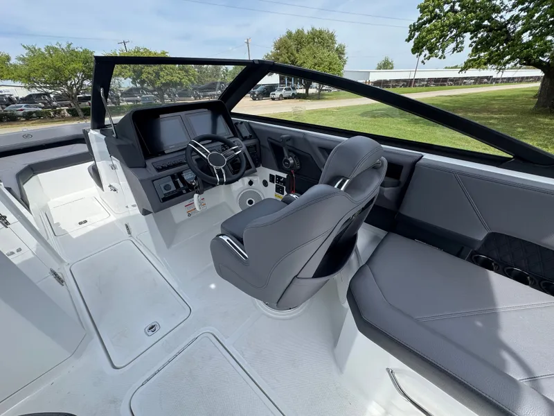 Slide: The Image of 2026 COBALT R6 - Image 12 - 12