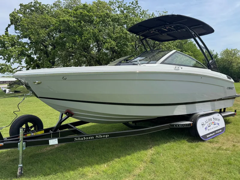 Slide: The Image of 2026 COBALT R6 - Image 3 - 3