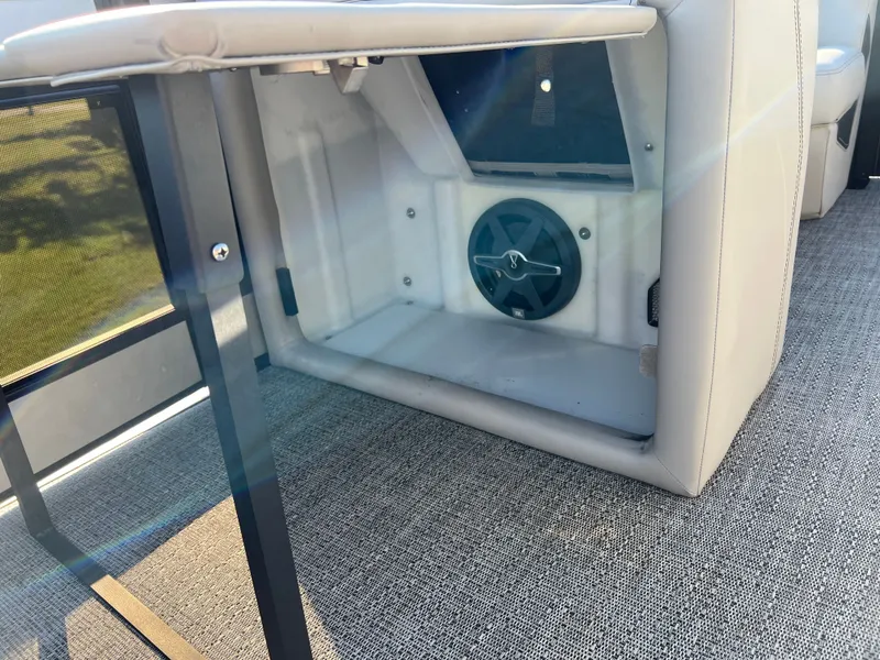 Slide: The Image of 2026 BARLETTA L23UC - Image 16 - 16