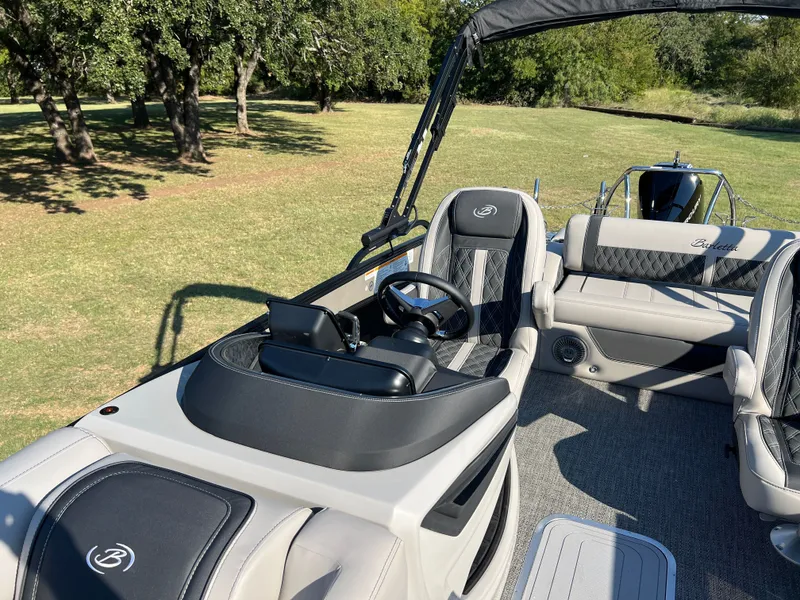 Slide: The Image of 2026 BARLETTA L23UC - Image 19 - 19