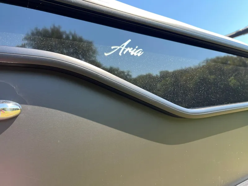 Slide: The Image of 2026 BARLETTA A22UC - Image 8 - 8