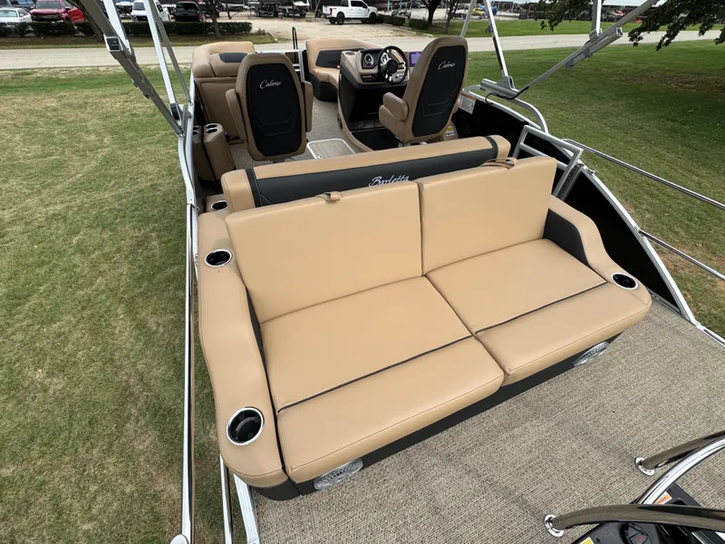 Slide: The Image of 2026 BARLETTA C22UC - Image 11 - 11