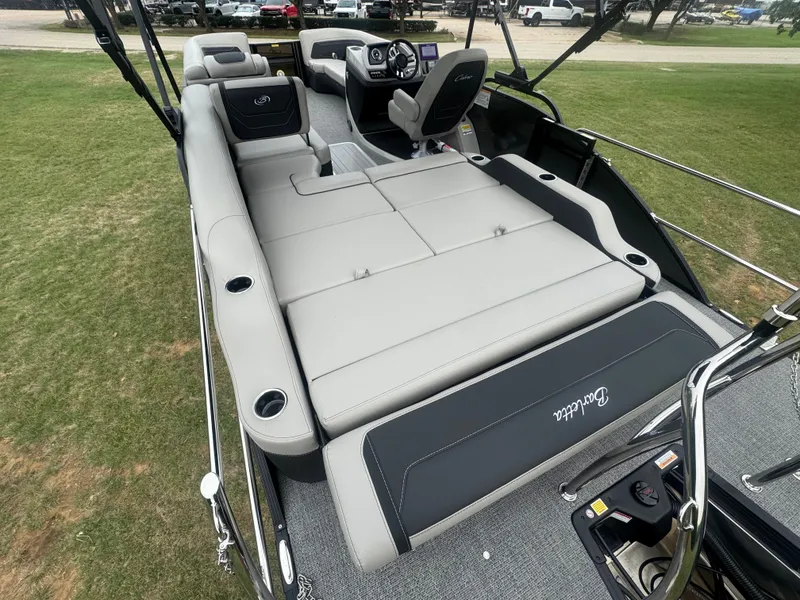 Slide: The Image of 2026 BARLETTA C22UC - Image 4 - 4