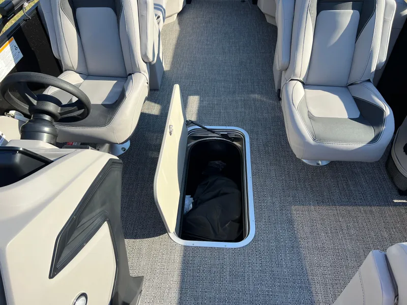 Slide: The Image of 2026 BARLETTA A24QC - Image 15 - 15