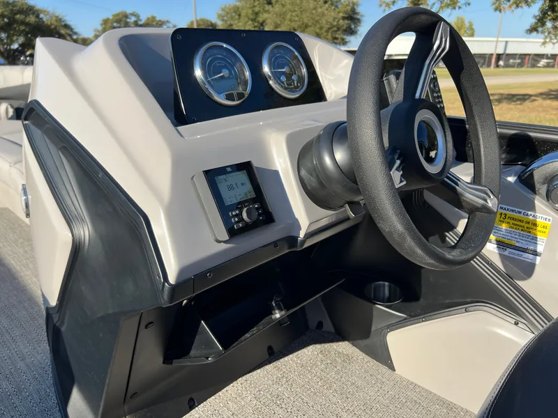 Slide: The Image of 2026 BARLETTA A24QC - Image 22 - 22