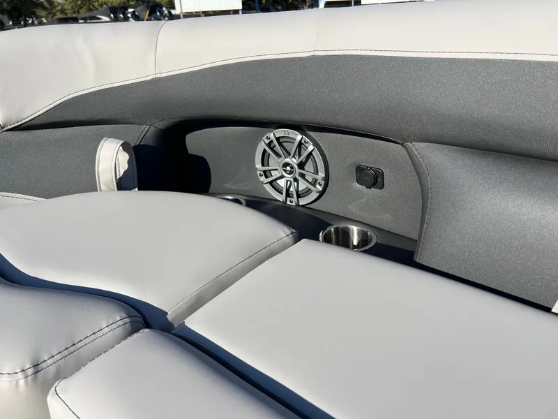 Slide: The Image of 2026 BARLETTA A24QC - Image 23 - 23