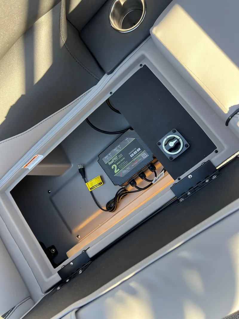 Slide: The Image of 2026 BARLETTA A24QC - Image 25 - 25